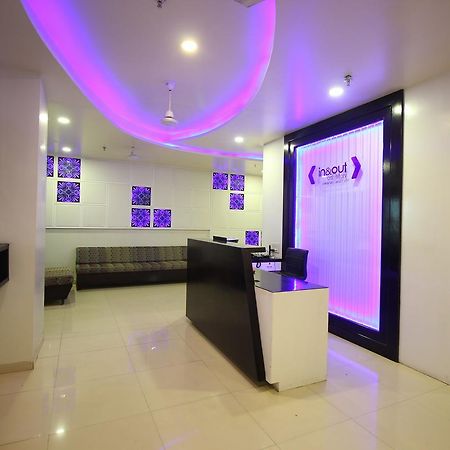 Jackpot Room In & Out Dormitory Ahmedabad Exterior foto